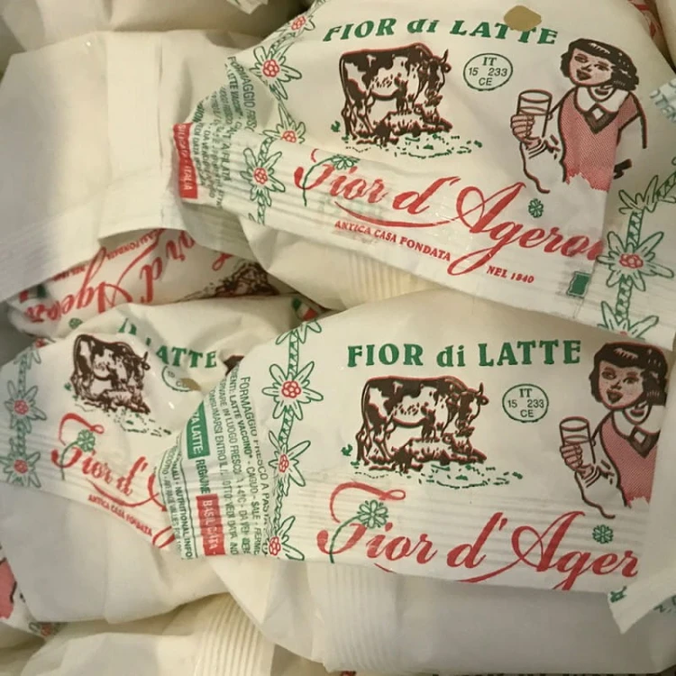 mozzarella agerola2.jpeg